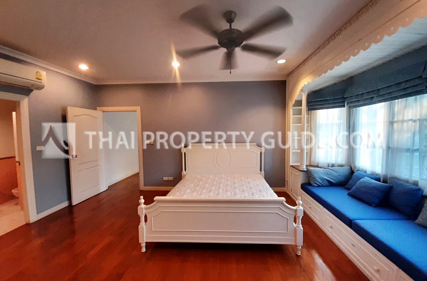 House with Shared Pool in Sukhumvit 